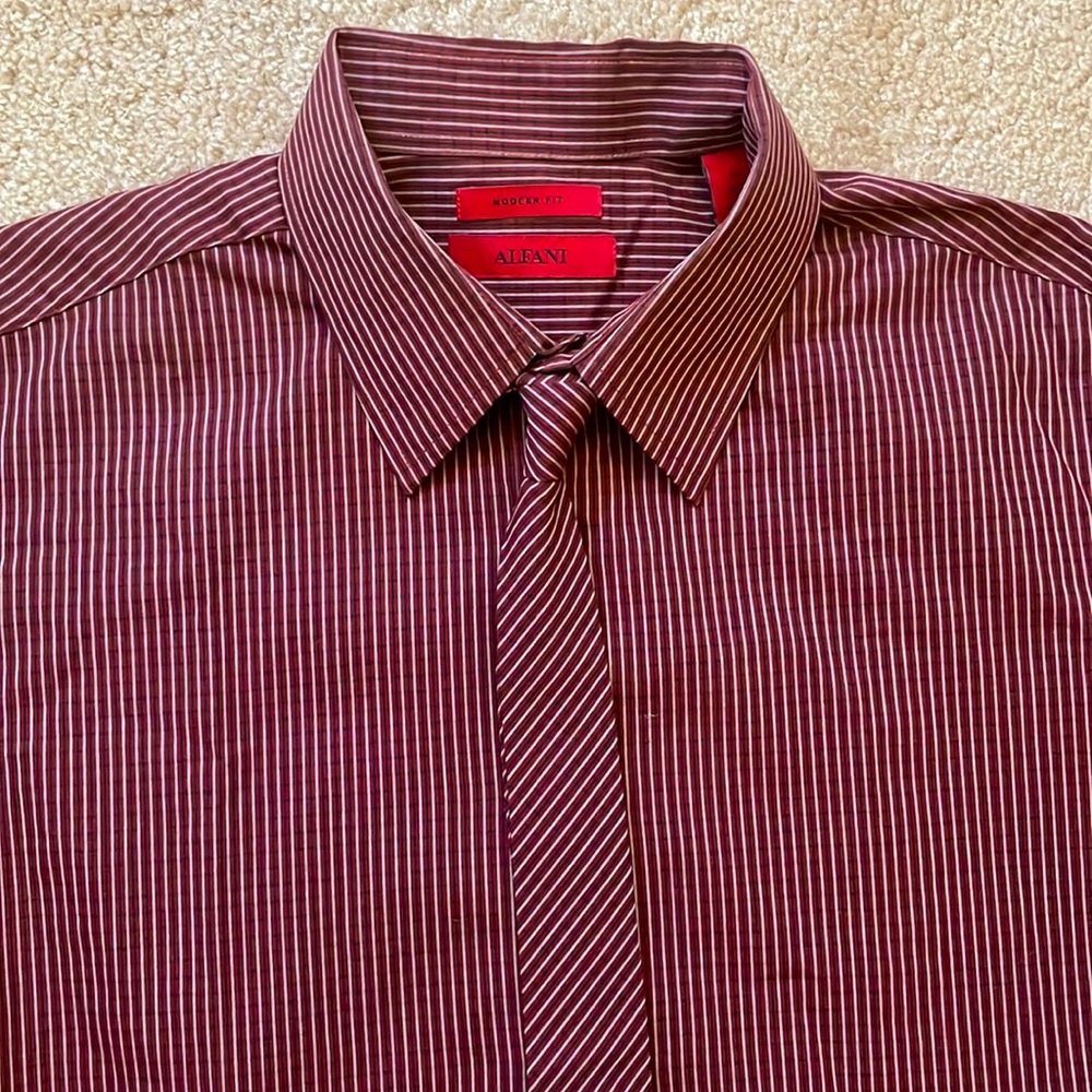 Red checked cotton matching shirt and tie from Alfani, size M